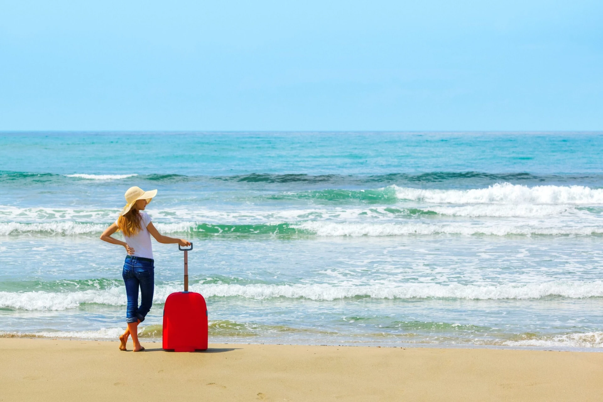 Find out what to pack for San Diego from what people wear to helpful beach gear.
