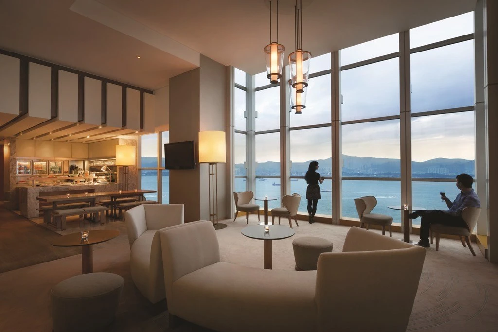 The Club Lounge at Hotel Jen Hong Kong