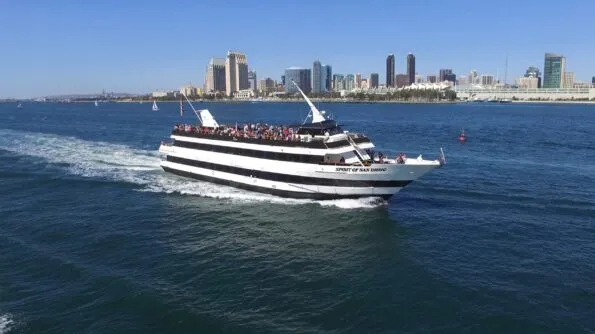 Take a Flagship harbour cruise around the San Diego Bay.