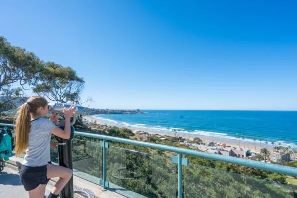 A Guide to La Jolla Shores Beach, Restaurants, Shops and Things to Do.