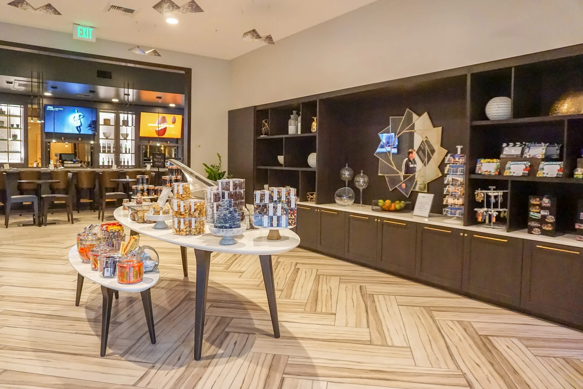 H Hotel Los Angeles food