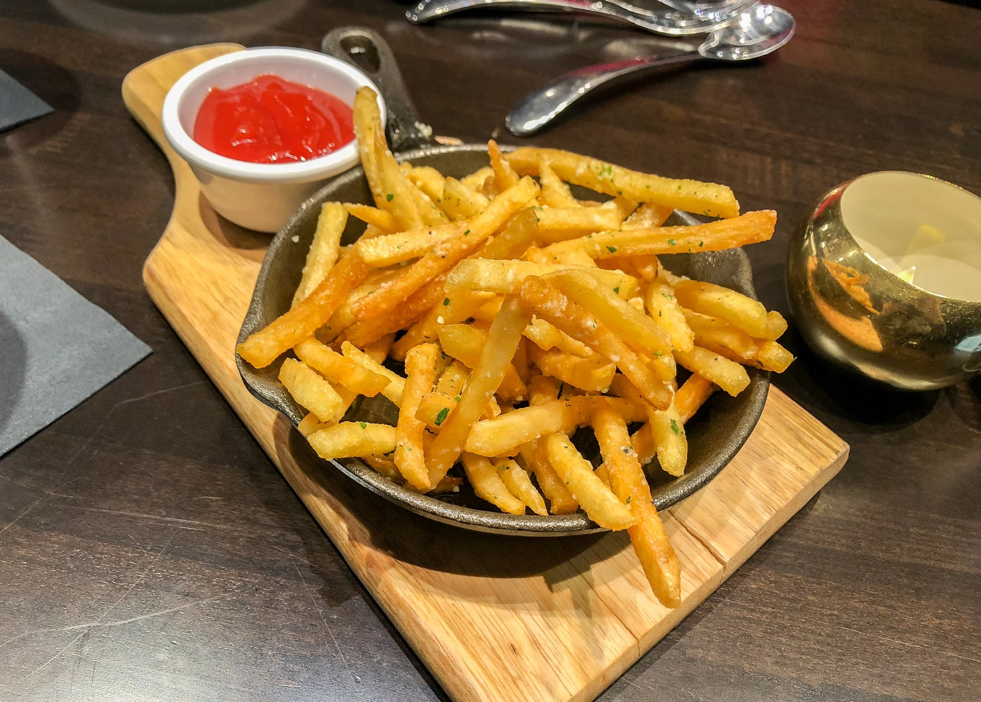 H Hotel near LAX dining