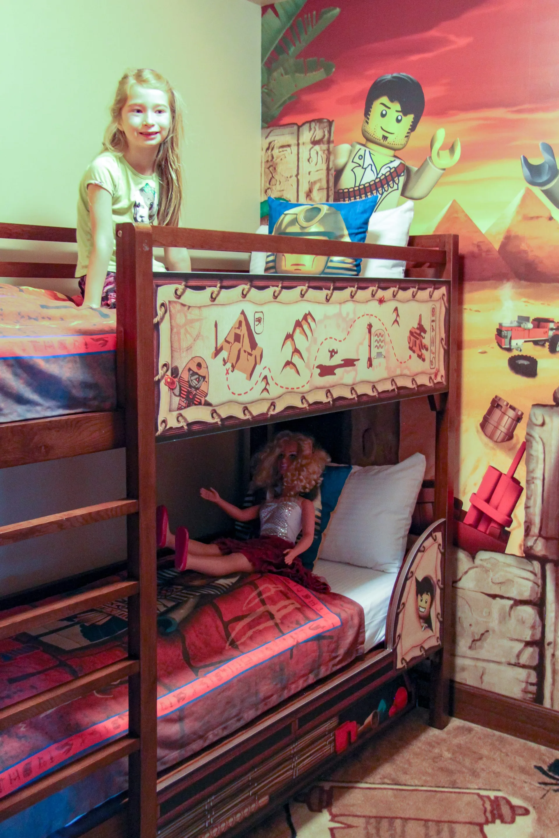 LEGOLAND Hotel Adventure room bunk beds