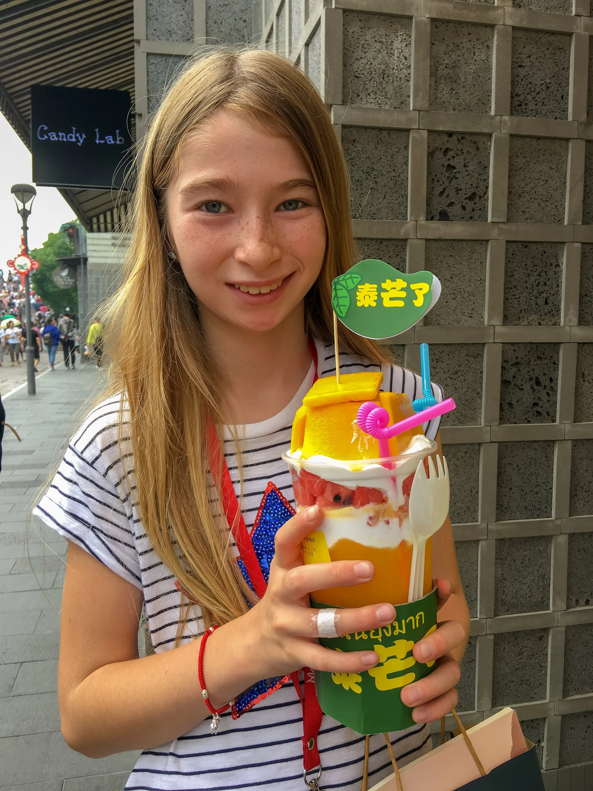 King Mango Thai dessert at Zhujiajiao, China water town.