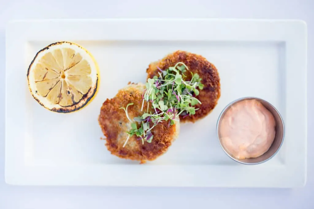 Gourmet meals on Flagship dinner cruises