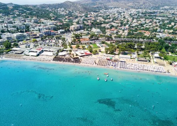 Best Athens beaches: Varkiza Resort