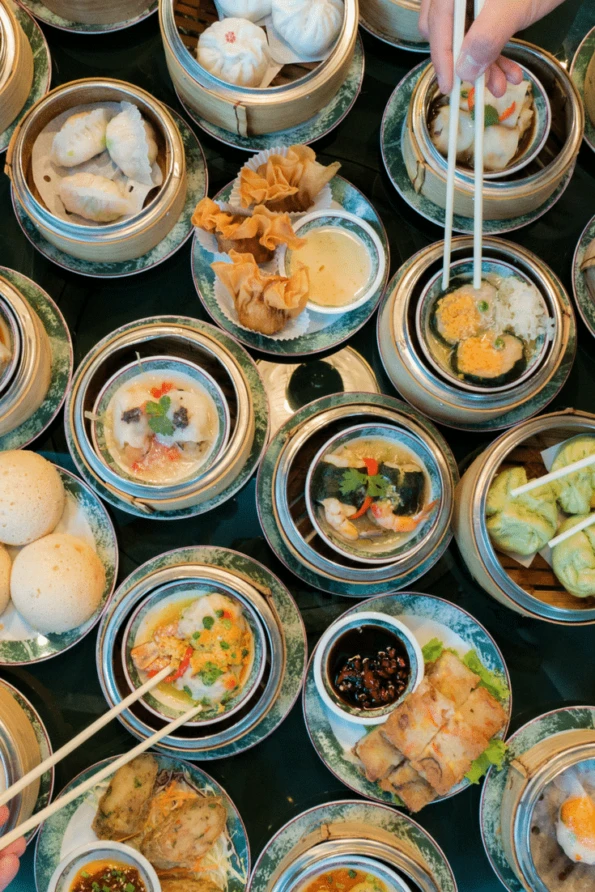 A list of the best Hong Kong food and where to find it.