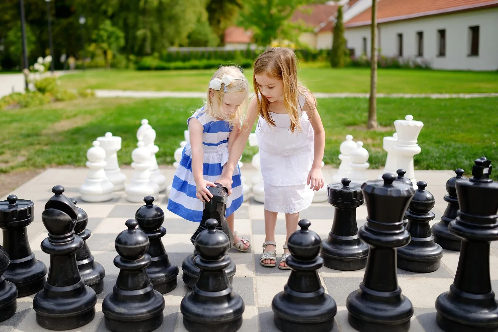 Best outdoor games for the backyard