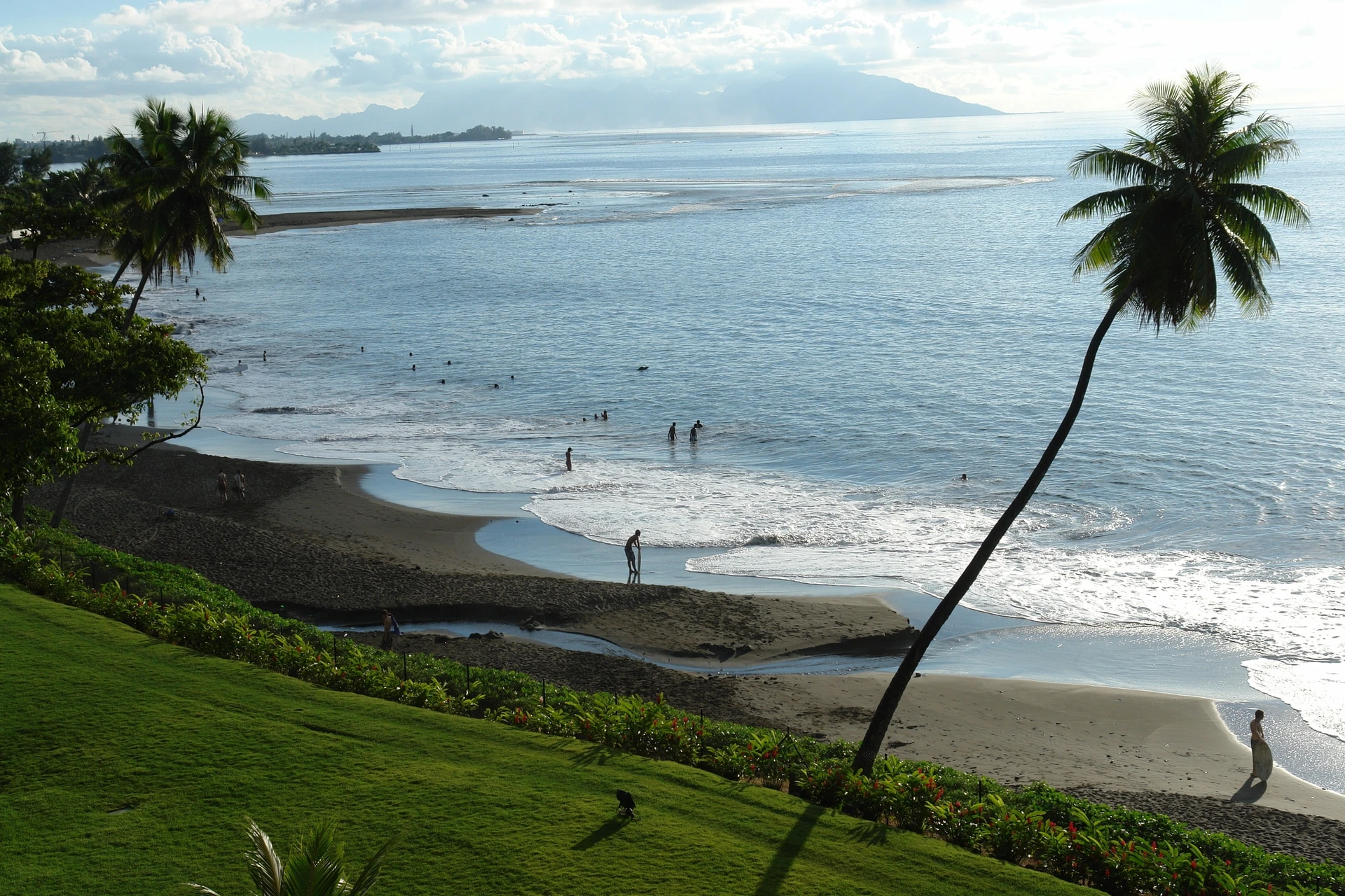 Best Tahiti beaches: Black sand beach