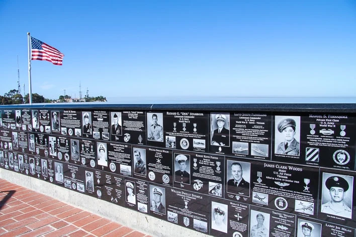 Free things to do in La Jolla: Mt Soledad Veterans Memorial