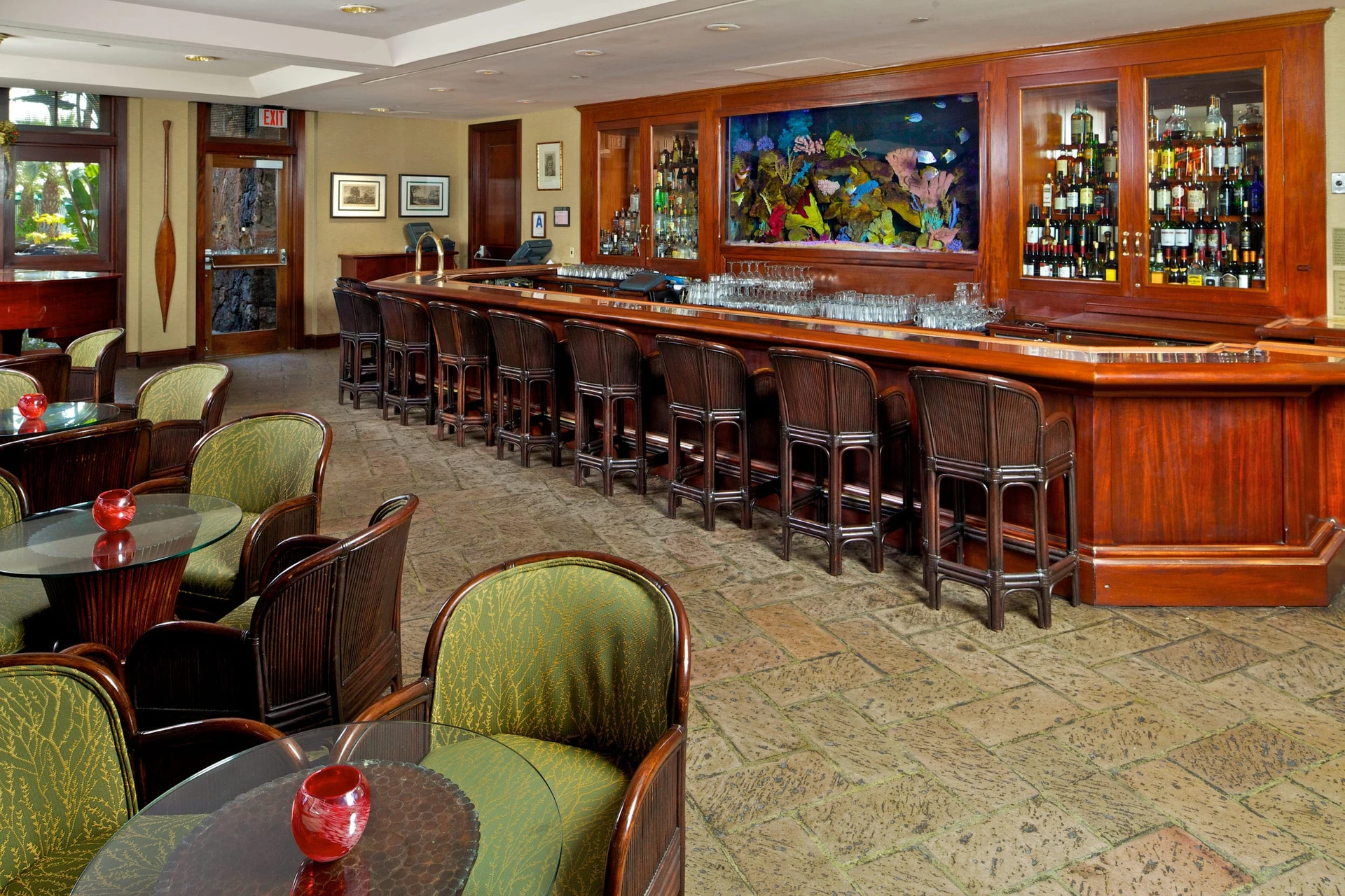 Moray's Bar at Catamaran Resort San Diego