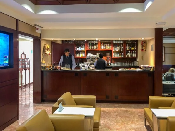 Bar at the American Airlines Admirals Club at Mexico City airport