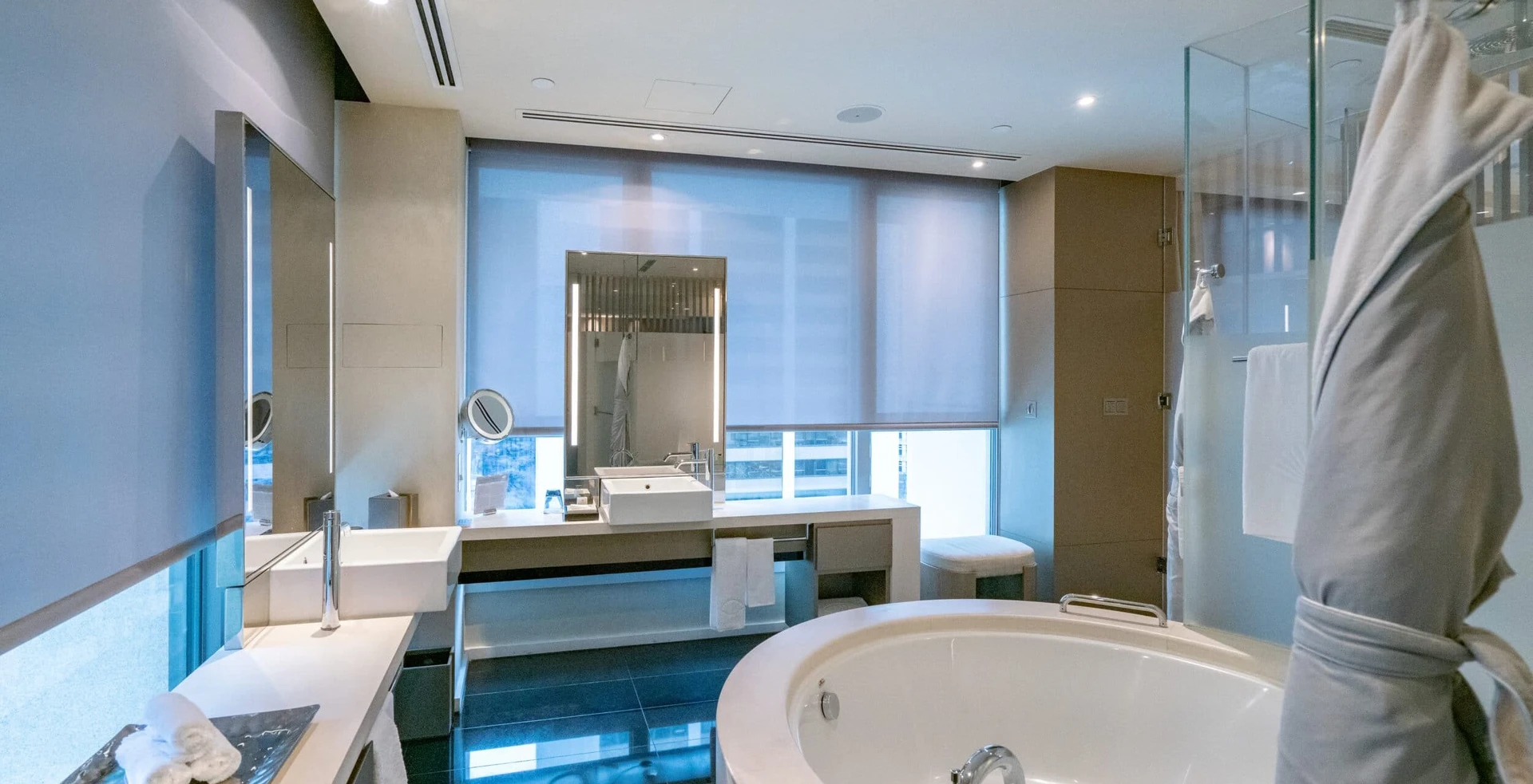 Giant bathroom at The Landmark Mandarin Oriental, Hong Kong