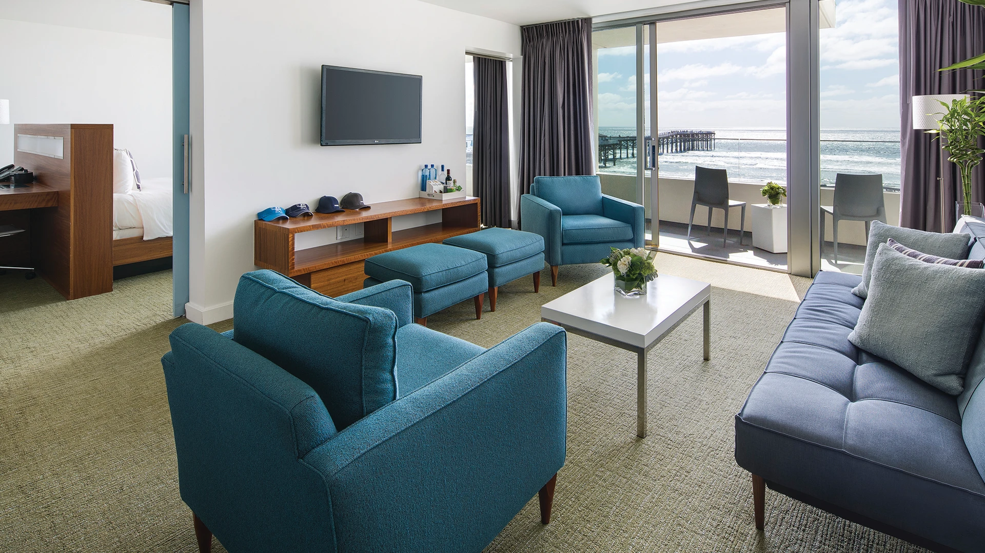 Suite living room with beach views at Tower23 Hotel in Pacific Beach