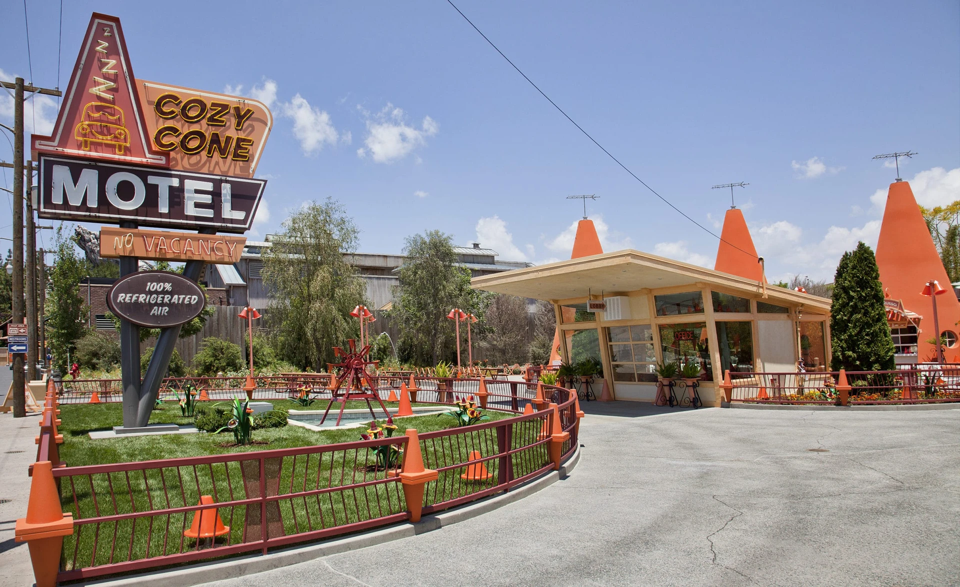 Cozy Cone Motel at Disney California Adventure