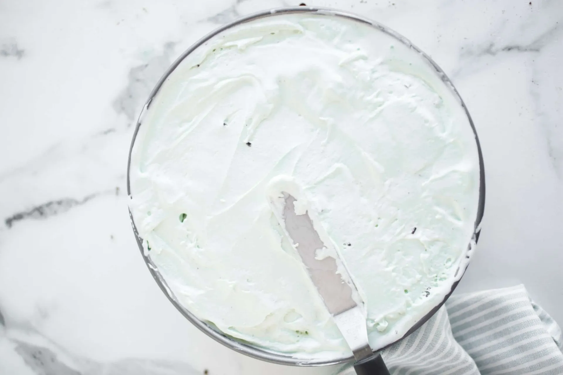 Mint chip ice cream pie recipe