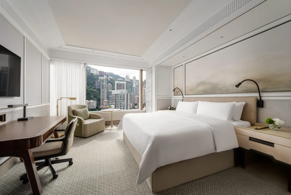 Grand Premier Peak View Room King