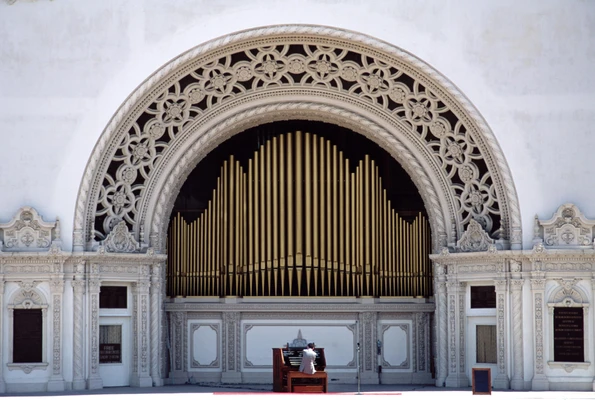 Spreckels Organ Pavillion in Balboa Park