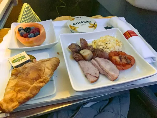 Breakfast on American Airlines business class from Los Angeles to Hong Kong