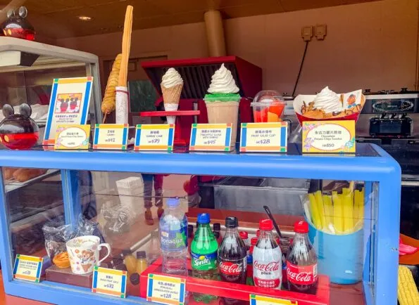 Jessie's Snack Cart at Hong Kong Disneyland