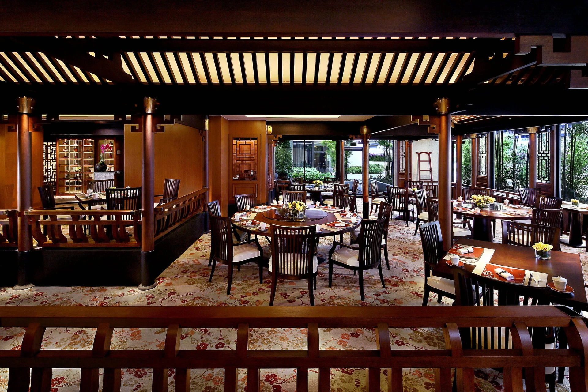 Mandarin Oriental, Singapore Cherry Garden restaurant
