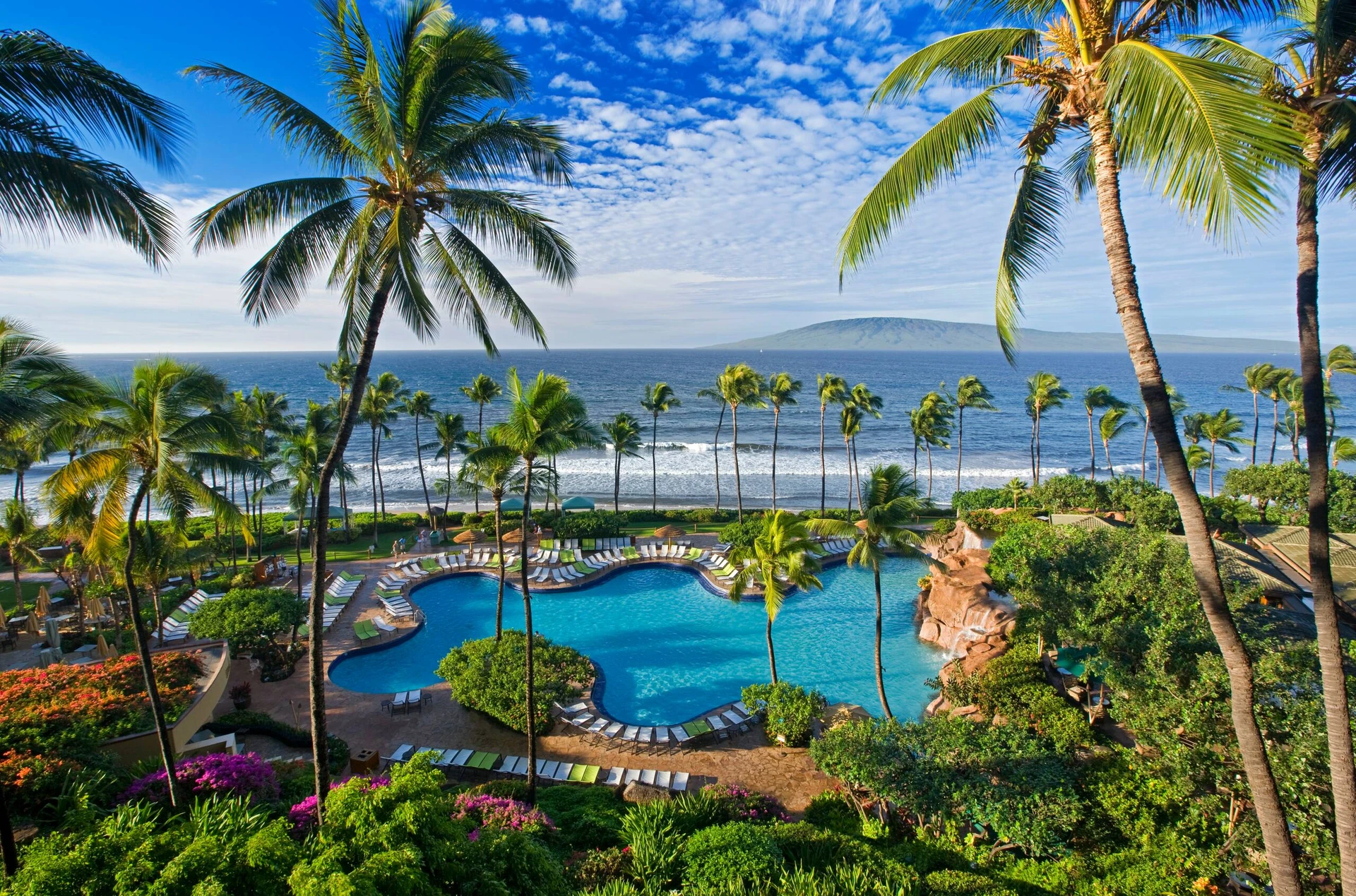 The main swimming pool at Hyatt Regency Maui resort.