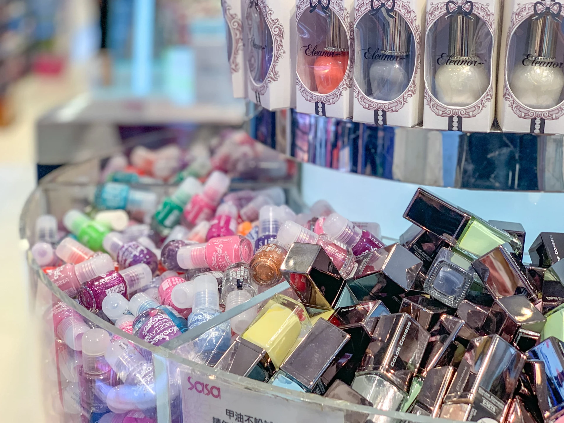 Hong Kong Shopping: Sasa Cosmetics