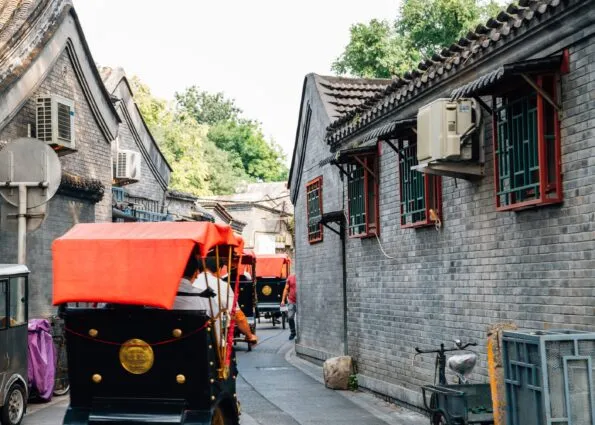 Things to do in Beijing: Visit the Hutongs