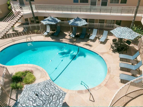 The small pool at La Jolla Riviera Inn hotel in The Shores.