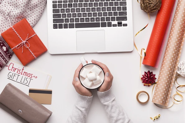 Black Friday/Cyber Monday shopping deals on travel