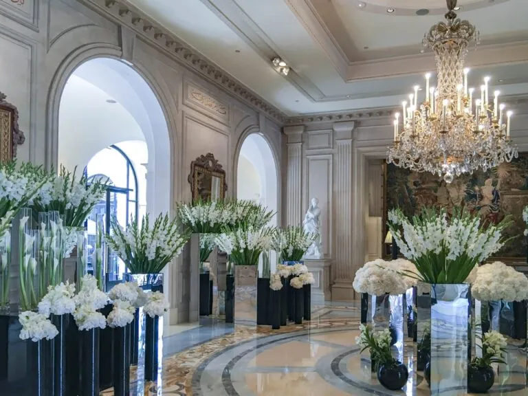 Gorgeous white flowers on display in the lobby by Jeff Leatham.