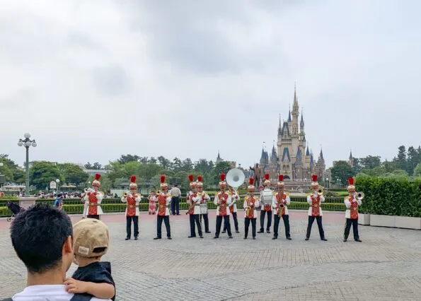 We love visiting Tokyo Disneyland when in Japan! Here's what to know before you go including how to tickets, best rides, hotels, FastPass, dining reservations, and more.