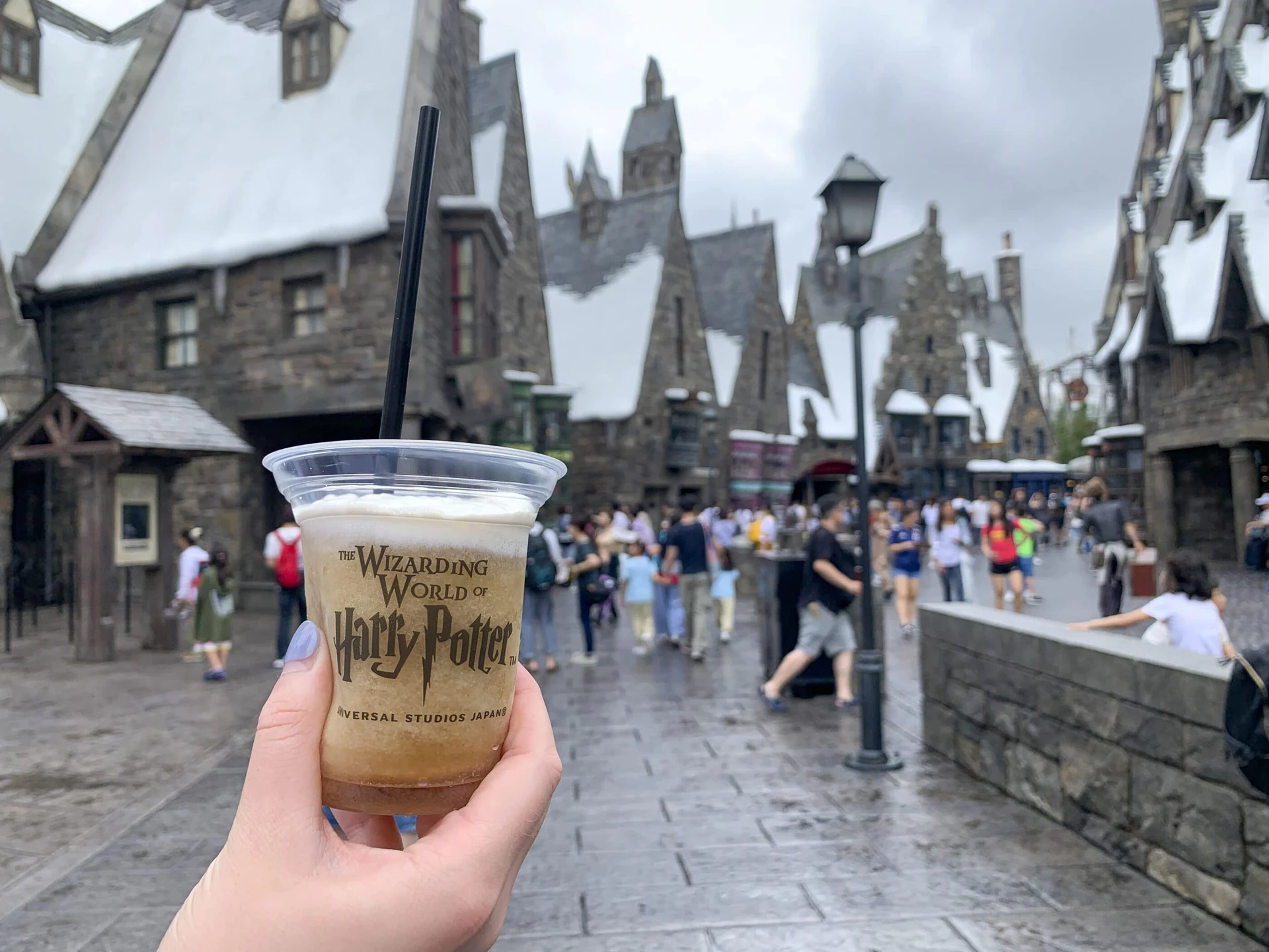 Butterbeer at The Wizarding World of Harry Potter at Universal Studios Japan