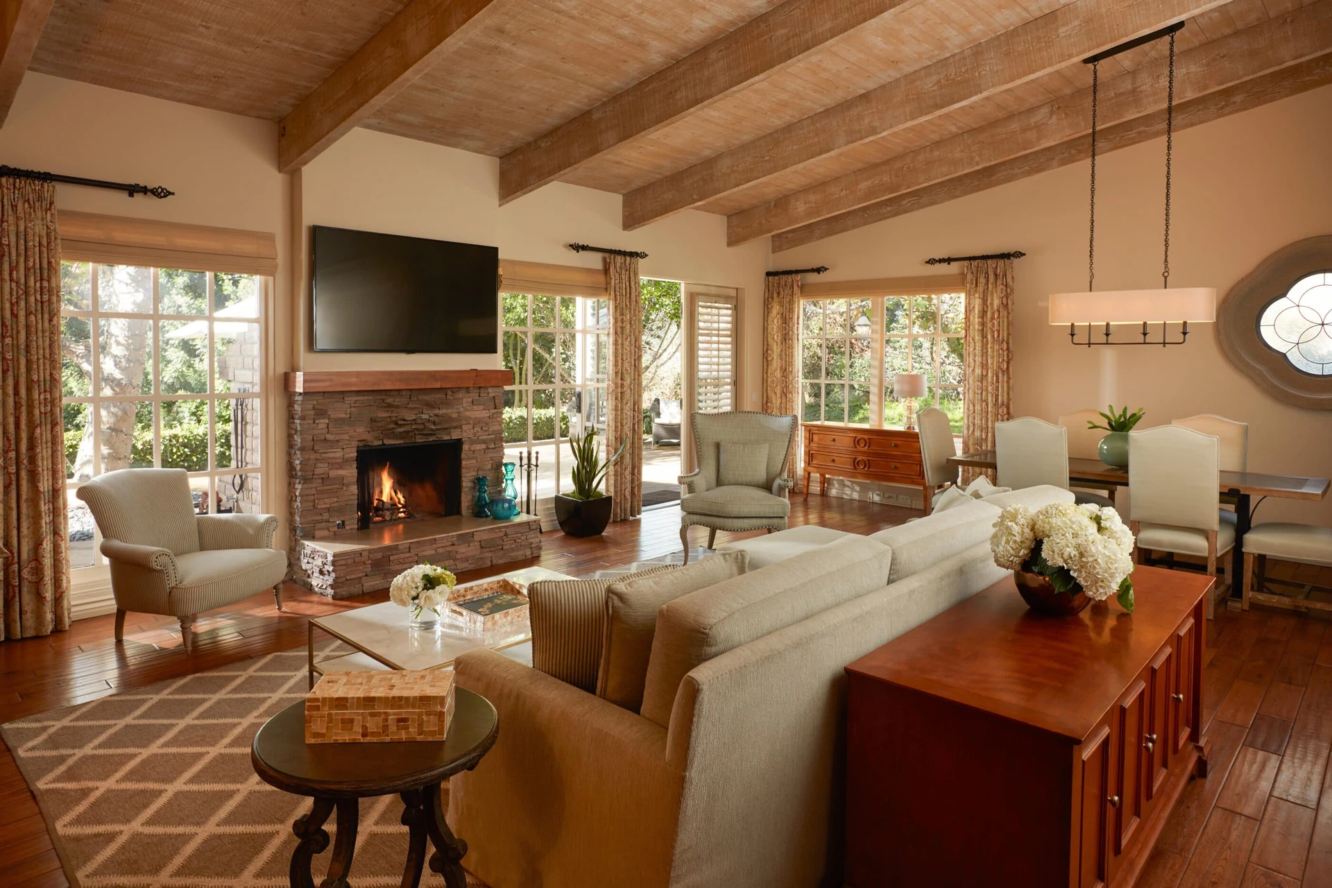 Presidential Suite living room at Rancho Bernardo Inn