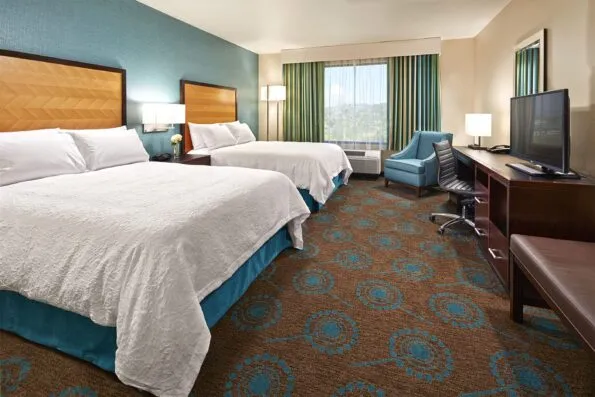 Queen-sized guest room at Hampton Inn Mission Valley.