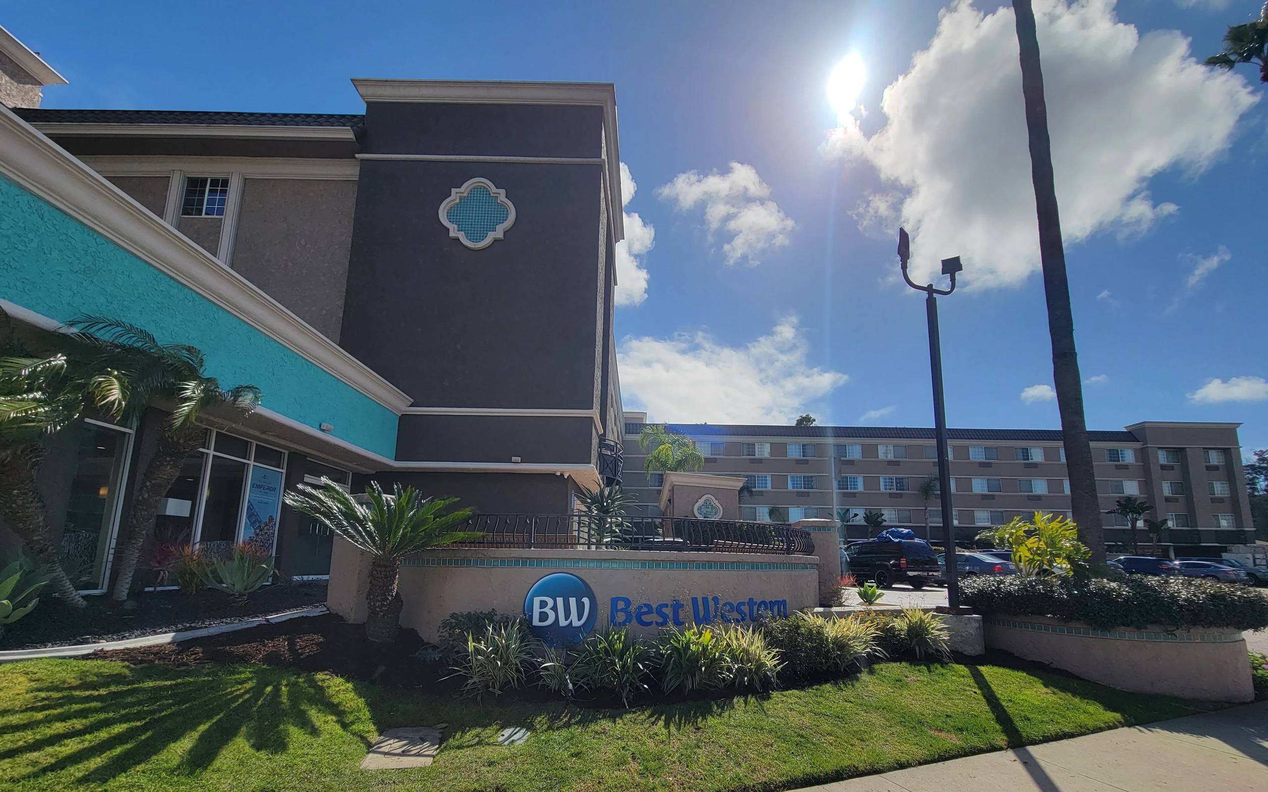 Best Western San Diego Zoo exterior