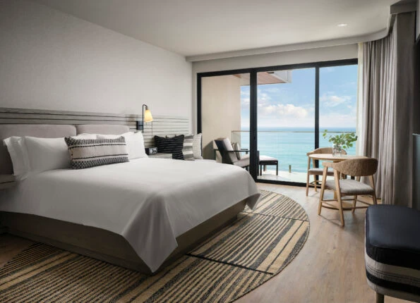 Oceanview King room with balcony interior