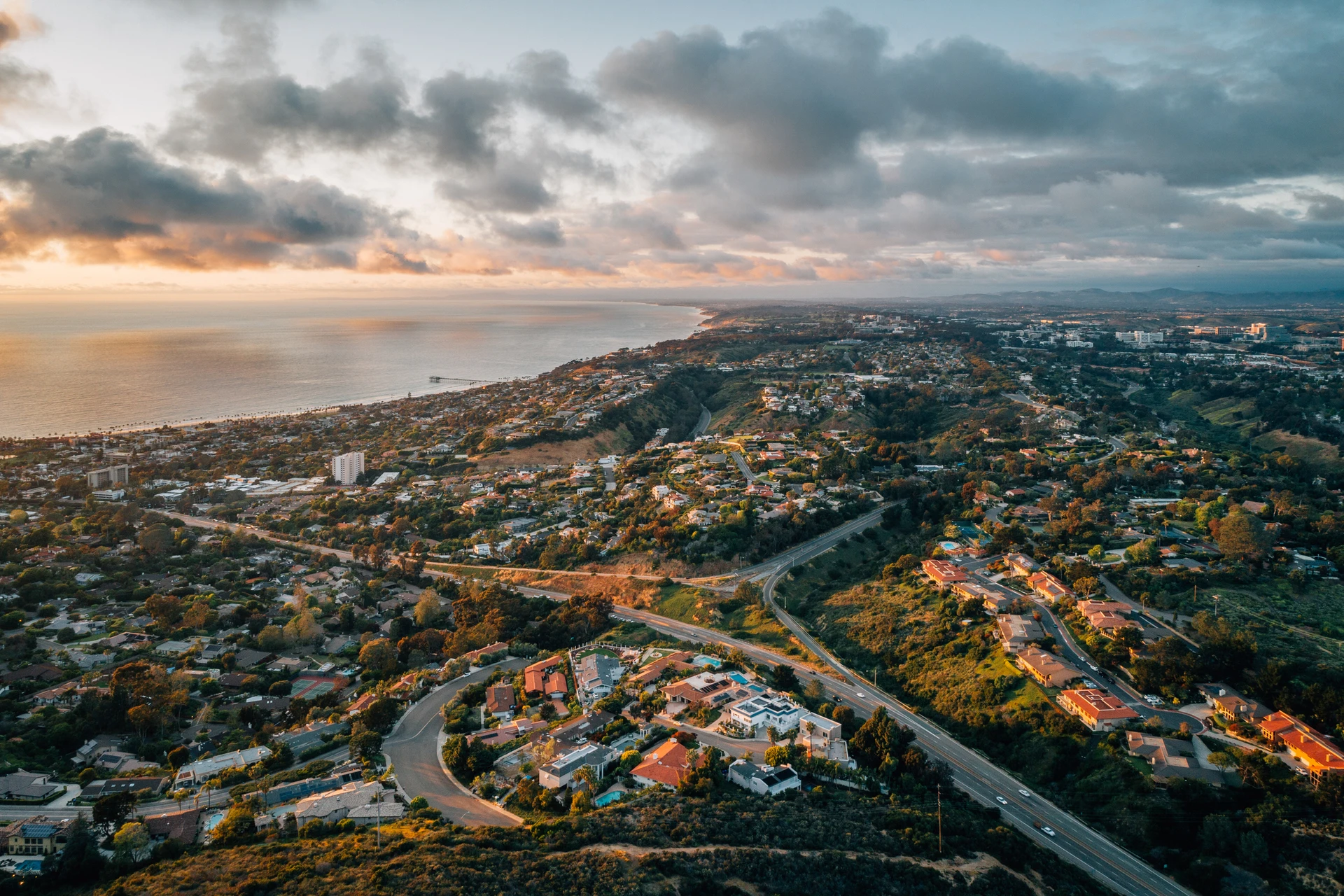 View over La Jolla Shores at Sunset from Mount Soledad in San Diego.