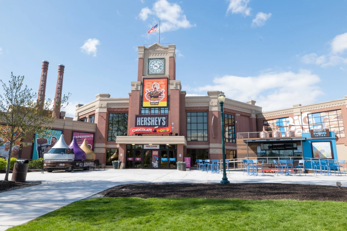 The exterior of Hershey's Chocolate World.