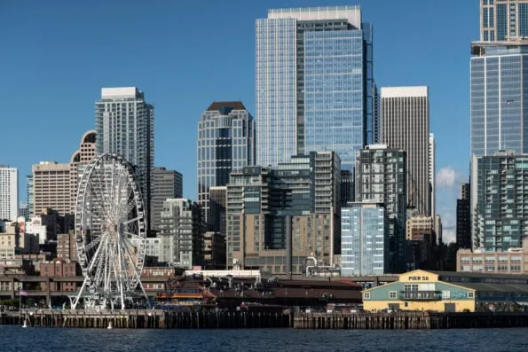 The Seattle water front skyline with the Seattle Great Wheel, Pier 56.
