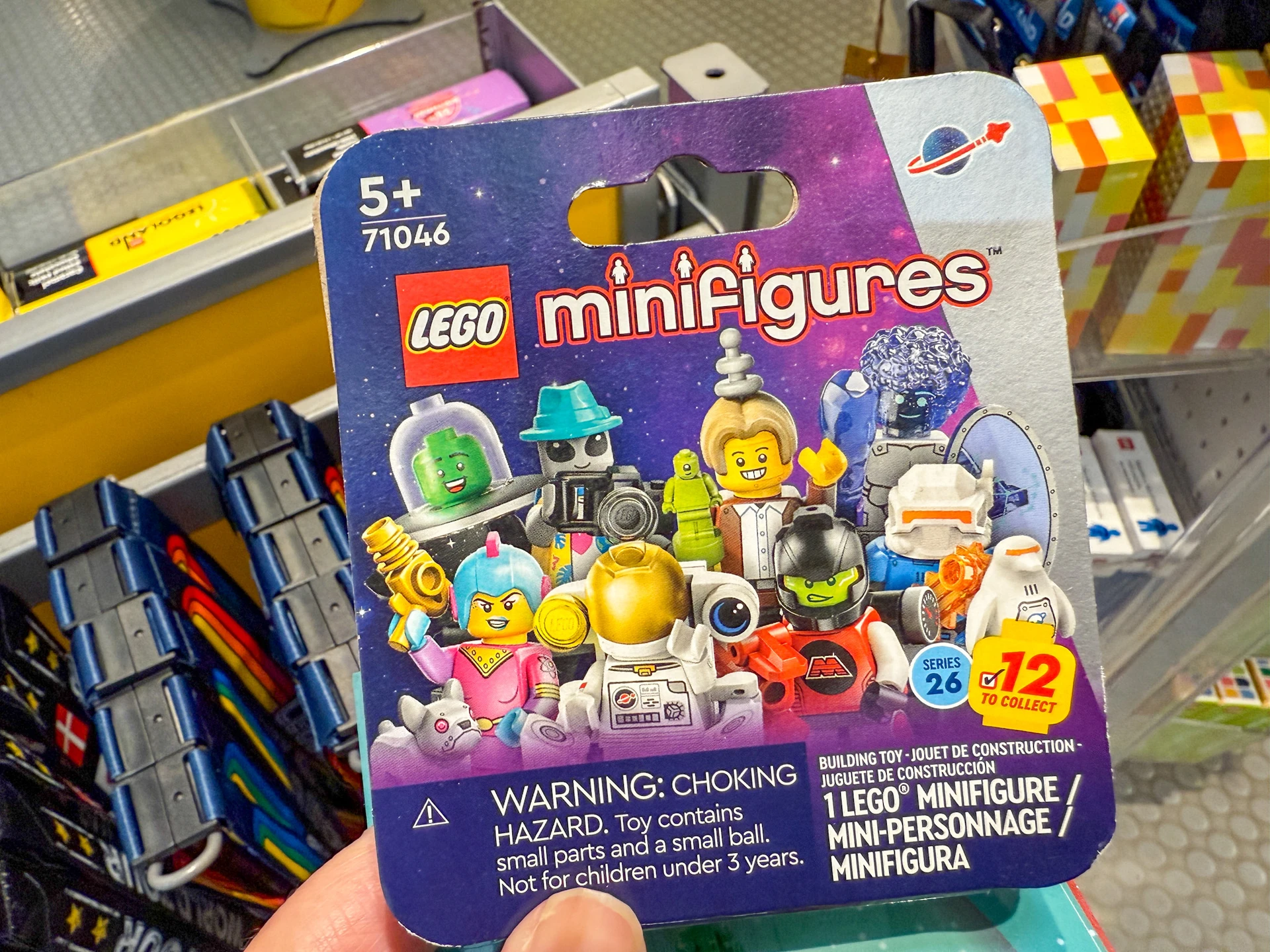 I hold the Series 26 minifigure collection of Space Minifigures.